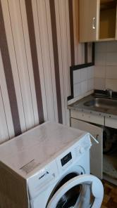 Сдается 2 ком кв в 8 мкр, 2/4.