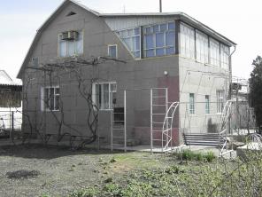 Продам срочно 2-х этажный дом